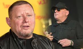 Shaun ryder was the poster boy for rock & roll excess in the late '80s and early '90s, at least in the u.k. Shaun Ryder Health Happy Mondays Star On Alopecia Express Co Uk