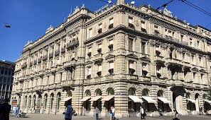Credit suisse operates in four business segments: Banken Credit Suisse Gewinn Sorgt Fur Steigenden Aktienkurs Cash