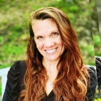 Michelle Rauch's Instagram, Twitter & Facebook