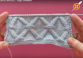 Baklava Desenli Orgu Modeli Yapimi Cok Begenilen Sis Orgu Modeli Orgu Modelleri Orgu Ilmekleri Ve Tig Isleri