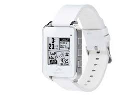 There's now a range of super smartwatches with big health features, such as the apple watch series 6, samsung galaxy watch 3 and fitbit we've picked our favorite smartwatches from our reviews, and not only outlined the best on paper, but the ones we feel are right for savvy buyers like you. Best Smartwatch Comparison