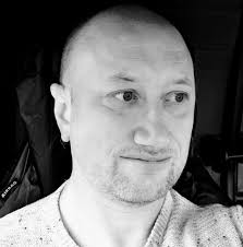 Looking for recommendations for upholstery cleaning before Christmas thx