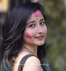 DaiSi and her agency shares new photoshoot and vid for her 33rd birthday  More snaps