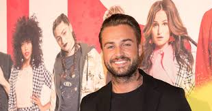 Dave roelvink terug bij zijn jeugdliefde. Dave Roelvink Vader Geworden Van Zoontje Dean Eerbetoon Aan Me Liefste Omaatje Show Gelderlander Nl