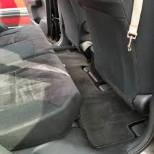 How to clean pet hair out of your car? Dog Hair Removal We Will Clean The Shed Out Of Your Car Renew Mobile Detailing
