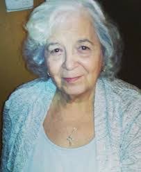 Alice Archambault's Instagram, Twitter & Facebook