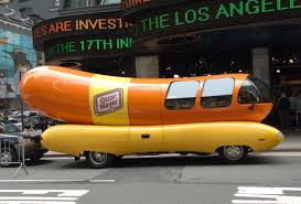 The wienermobile airbnb is located in evanston, il. Oscar Mayer Hotdogger Reveal What It S Really Like To Drive The Wienermobile Bon Appetit