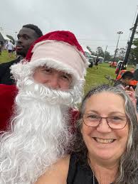 What are the top pick streets to see Christmas lights in Evans, considering  a short and compact route?