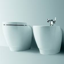 Wie Benutzt Man Ein Bidet 35 Fotos Wie Man Manner Und Frauen Benutzt Wie Man Sich Hinsetzt Und Wascht Die Regeln Der Anwendung Im Krankenhaus Und Zu Hause
