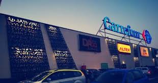 Salariul se plăteşte săptămânal începătorii fără experiență sunt plătiți cu 50 £ la zi , iar cei cu experiență 60 £ pe zi caut loc de munca în p.neamt ca receptioner marfa, lucrator comercial. Accident Rutier In Piatra NeamÈ DouÄ Autoturisme S Au Ciocnit