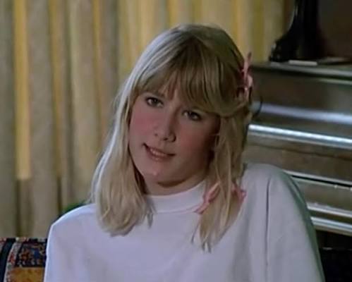Diane Lane and Laura Dern in Ladies and Gentlemen, The Fabulous Stains  (1982) dir. Lou Adler 🎸
