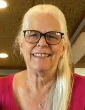 Alice Benge's Instagram, Twitter & Facebook