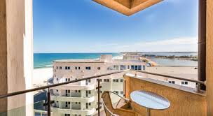 Complexul hotelier club dunarea 3* este amplasat in cadrul statiunii eforie nord la aproximativ 850m distanta de oferte, preturi si locuri disponibile la complex hotelier club dunarea, eforie nord. Rezident Eforie Nord Entire Apartment Deals Photos Reviews