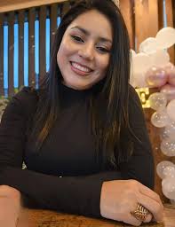 Buena tarde mi reina me llamo Julio yo siy de Ecuador y vos de dobde ere