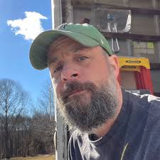 Start your day with a Maple Bacon Donut 🍩 Sweet and salty is a delicious  combo. Two hours of Phantom Gourmet start at 10AM