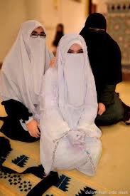 Veiling And Modest Dressing Muslim Women Hijab Niqab Niqab Fashion