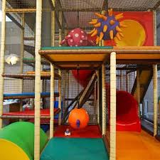 Kipken Kindercafe In Dusseldorf Zoo Kinderfreundlicher Indoor Spielplatz Indoor Spielplatz Kindercafe Spielplatz