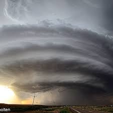 Breath Taking Mothership Supercell From Storm Chaser Alecscholten In Southeast New Mexico A Few Days Ago Pancake Stack Nature Pictures Clouds Science Nature