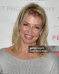 Kara Wall's Instagram, Twitter & Facebook