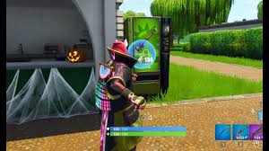 They allow players to trade in extra materials for weapons. Fortnite How To Destroy Vending Machine Fortnite Break Vending Machine Youtube