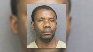 Suspect in Fatal Stabbing in Fort Lauderdale Attacked 4 Other Women: Police 