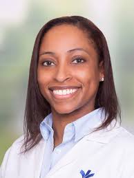 Elizabeth Robledo's Instagram, Twitter & Facebook