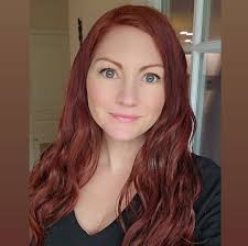 trainer reacts to glute workout #gluteworkout #glutes #trainerreacts  #glutecoach #onlinecoach #glutegains