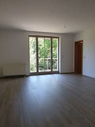 2 zimmer 100€ sonstige 80€ nebenkosten 2 Zimmer Wohnung Zu Vermieten Rainstr 6a 06114 Halle Saale Giebichenstein Mapio Net