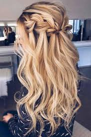 Dann sollest du dir unbedingt unsere stylischen ballfrisuren für lange haare anschauen. Die Besten Ball Frisuren Egal Ob Sie Aufgesteckt Oder Halboffen Sind Werden Sie Neue Frisuren Hochzeitsfrisuren Ball Frisuren Frisur Hochzeit