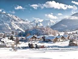 Dieses hotel ist 2,1 km von kirche saint george und 2. Skiurlaub Ruhpolding Winterurlaub Skireisen Inkl Skipass