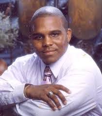 Jerry Elzie's Instagram, Twitter & Facebook