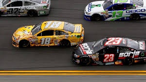 Chase elliott takes the win in stage 1 at daytona international speedway! Chaotic Nascar Daytona 500 Qualifying Branded Idiotic Eurosport
