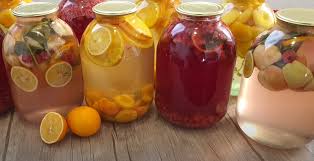 3 oua 4 linguri de zahar 4 linguri de faina esenta vanilie 1/2 lingurita praf de copt 1 lingura ulei crema: Compotul Mojito È™i Fanta De Caise Pentru IarnÄƒ Retete Usoare Eu