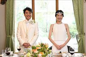 大恋愛 誓いの言葉に感動の声殺到 結婚式 芸能人 ウェディング ヘアスタイル フラワーガールドレス