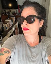 Morre atriz, roteirista e escritora Fernanda Young