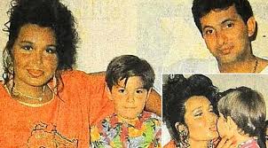 Sanat müziği sanatçısı onur akay'a, paylaştığı fotoğraflar nedeniyle dava açan bülent ersoy, 50 bin tl'lik manevi tazminat istedi. Bulent Ersoy Un Daha Once Hic Gorulmemis Fotografi Ortaya Cikti Magazin Haberleri