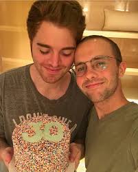 I Know It S Late But I Had To Happy Fcking Birthday Kween U Deserve The Whole World Thanks F Shane Dawson Quotes Shane Dawson Shane Dawson Memes