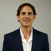 200+ perfiles de «Richardson»