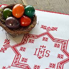 Weihkorbdecken mit zählvorlage der kreuzstich ist die beliebteste art zur gestaltung dieser verschiedenen kreationen. 9 Traditionelle Ostergeschenke Zum Bestellen Servus