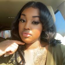 Is anyone in Baltimore I need a new nail tech