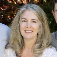 Lori Slack's Instagram, Twitter & Facebook