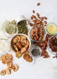 Den Delish Healthy Snack Mix Den Sie An Diesem Wochenende Zubereiten Sollten Essen Rezepte Healthy Snack Mix Healthy Work Snacks Snack Mix