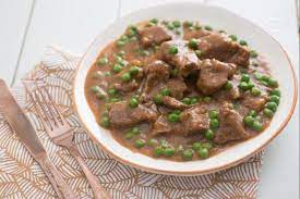 Ricetta Spezzatino Con Piselli La Ricetta Di Giallozafferano Ricetta Ricette Spezzatino Cucina Italiana