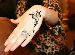 Best Easy And Simple Henna Designs Tatuajes De Henna Manos Tatuajes De Henna Tatuajes Inspiradores