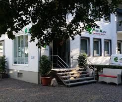 Anneliese was born in 1952 in to a strict catholic family. Hubert Michel Haus Und Garten Dienstleistungen