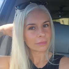 New to the group, thanks for letting me join. These are my eyes. 😍✨️