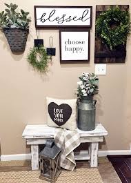 45 Charming Farmhouse Wall Decor Ideas To Add Some Rustic Flair To Your Blank Walls Living Room Decor Country Retro Home Decor Home Decor
