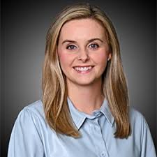 Leann Keach , Associate