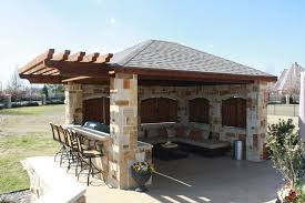 outdoor living platinum fence & patio