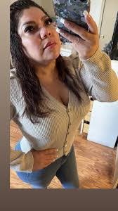 Yanet Campos's Instagram, Twitter & Facebook